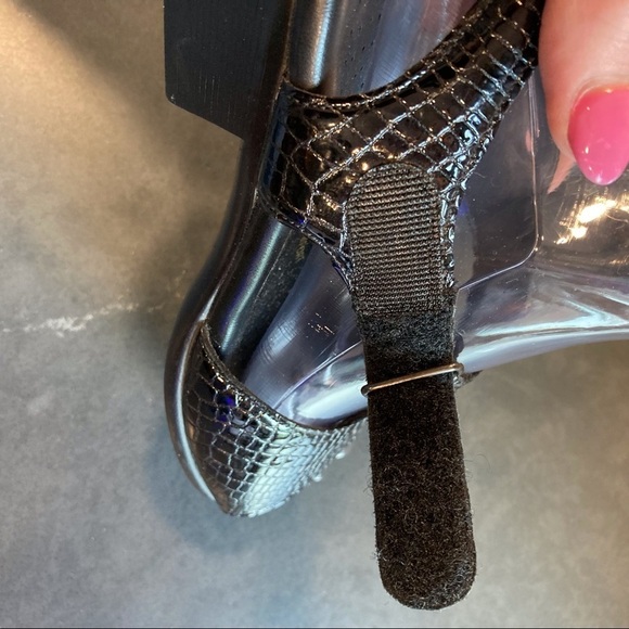 SAS sz 7.5 Suntimer Heel Strap Sandal black patent croc - Picture 12 of 13